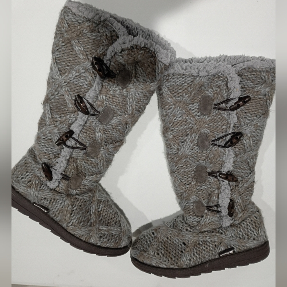 Muk Luks Cozy Gray Knit Winter Boots Size 8M
